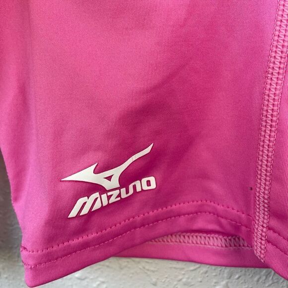 NWT Mizuno High Performance Shorts Size L - Picture 2 of 5